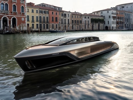 Bronze Canopy Yachts
