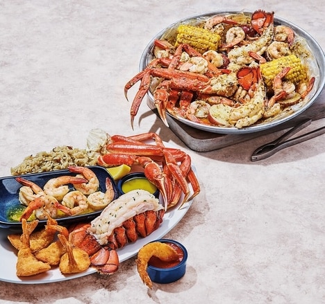 Holiday-Ready Seafood Dining Experiences