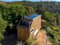 Off-Grid Tiny Houses