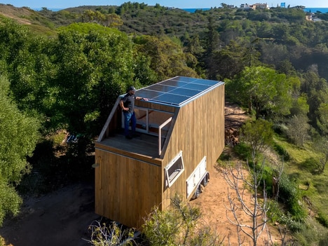 Off-Grid Tiny Houses
