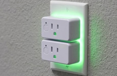 Real-Time Power-Tracking Outlets