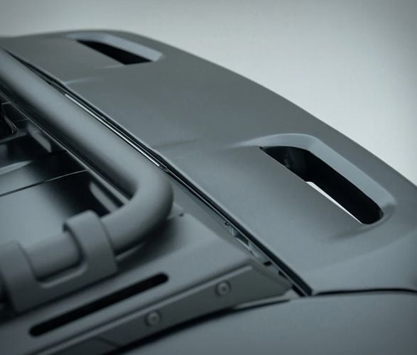 Customized Off-Road Vehicle Designs : Toyota LC250 Prado Urnieta