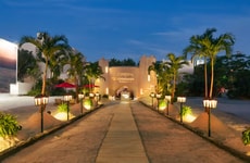 Life-Size Sandcastle Restaurants