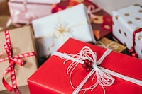 Last-Minute Gift Replacements