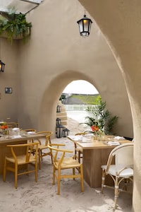 Dining Reservation Experiences Image 3