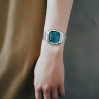 Vintage Retro Futurism Timepieces Image 2