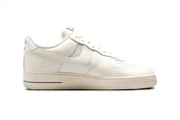 Low-Profile Sneakers Image 2