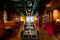 Adaptive Restaurant Interiors