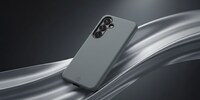 Color-Diverse Phone Accessories Image 2