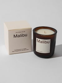 Clean Hand-Poured Candles Image 1