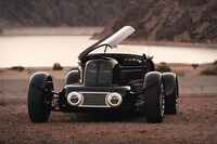 1930s-Inspired Hand-Built Automobiles Image 2