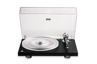 High-Fidelity Turntables Image 2