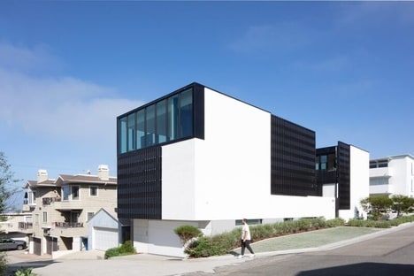 Materially Expressive Homes