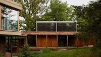 Valley-Sited Home Extensions Image 3