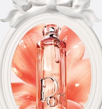 Blush-Inspired Perfumes Image 3