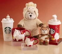 New Year Cafe Collections