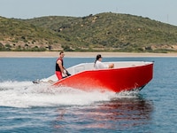 Jet Ski-Powered Micro Yachts Image 5