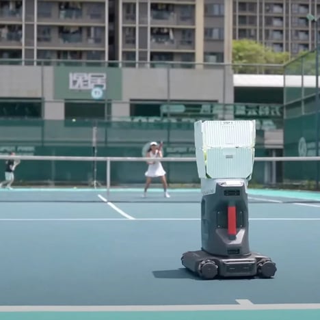 AI-Powered Tennis Training Robots