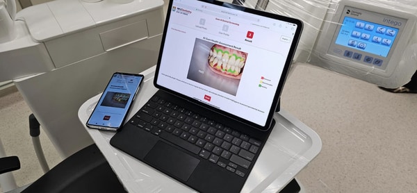 AI-Equipped Gum Health Tools