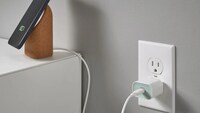 Low-Cost Retailer Tech Chargers Image 1