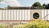 Visitor Centre Architecture Image 3