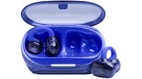 Style-Driven Clip-On Earbuds Image 2