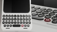 Tactile Keyboard Phones Image 6
