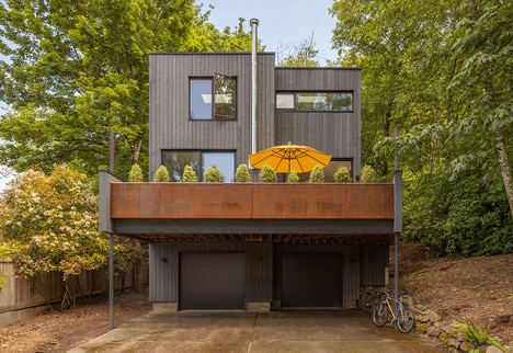 Reimagined Postmodern Residence
