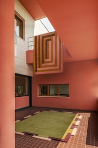 Layered Color Textiles Image 1