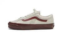 Horse-Themed Skate Shoe Packs Image 4