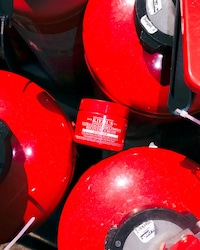 Ultra-Hydrating Medicated Moisturizers Image 1