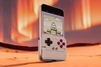 Retro-Inspired Smartphone Gaming Controllers Image 2