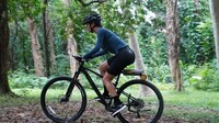 AI-Powered Cyclist Safety Systems Image 2