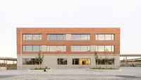 Primary School Buildings Image 4