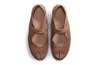 Sport Collaboration Shoes Image 4