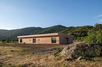 Concrete Coastal Residences Image 3