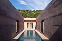 Concrete Coastal Residences Image 4