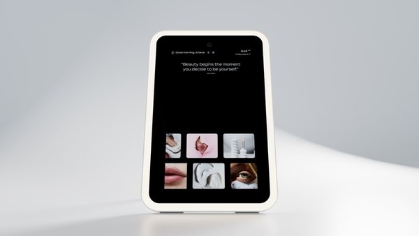 Tech-Driven Beauty Mirrors