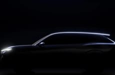 Hybrid Dual-Motor SUVs