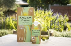 Bright White Wine Blends