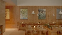 Warm Fine-Dining Restaurants Image 4