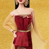 Festive Lunar Doll Figures Image 3