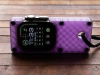 Handheld Smartwatch Cases Image 7