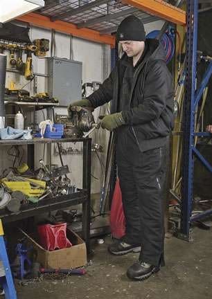 Performance-Driven Insulated Garment Lines