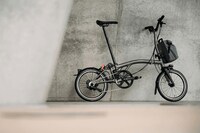 Electric Folding E-Bikes Image 1