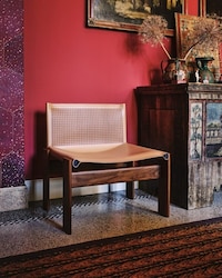 Decorative Lounge Chairs Image 1