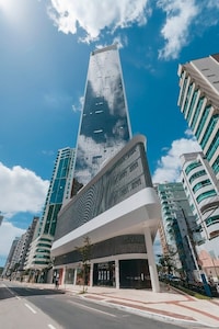 Mixed-Use Residential Towers Image 2