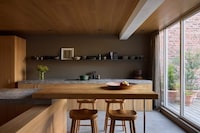 Minimalist Townhouse Renos