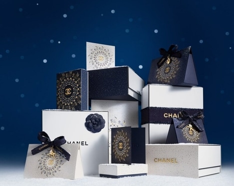 Constellation-Inspired Luxury Pop-Ups