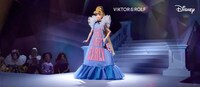 Couture Collector Dolls Image 2
